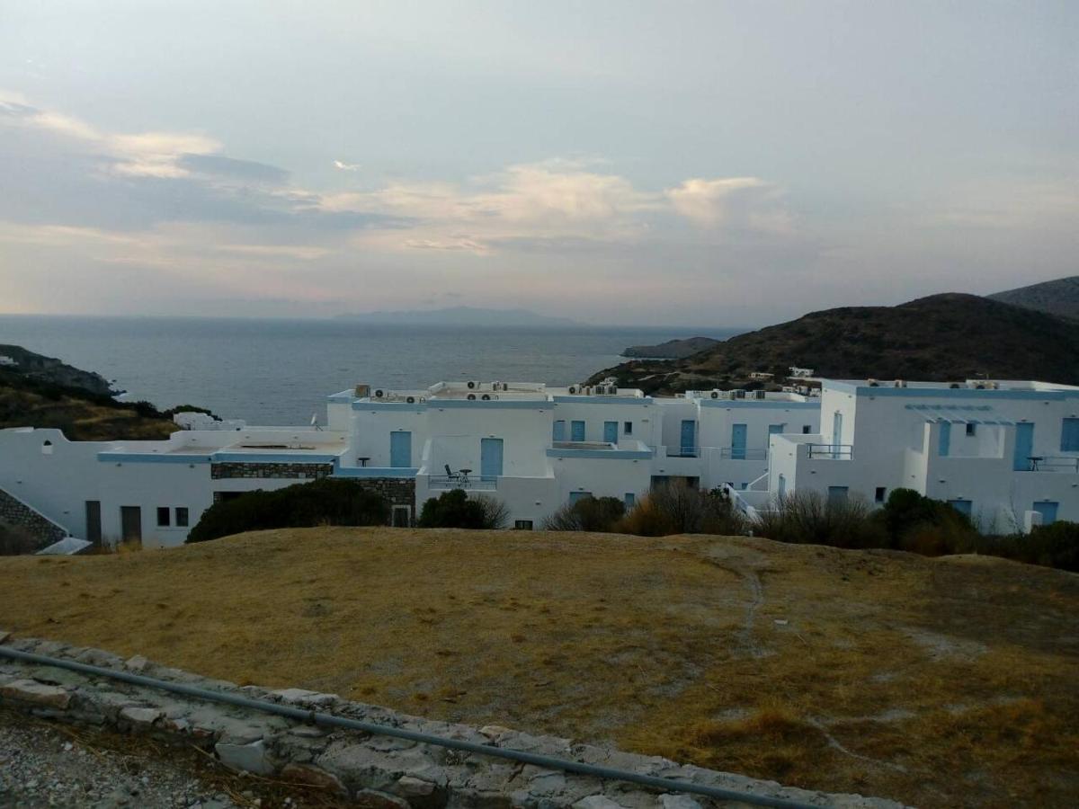 Horizon Blue Hotel Kini Exterior foto