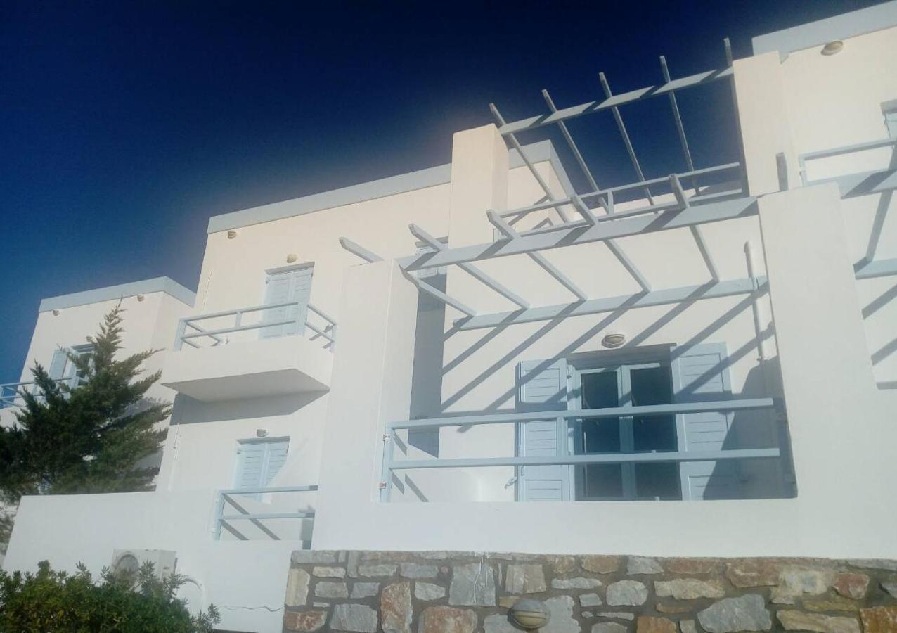 Horizon Blue Hotel Kini Exterior foto